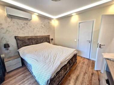 Miete - Wohnung in Wazrajdane,  Burgas