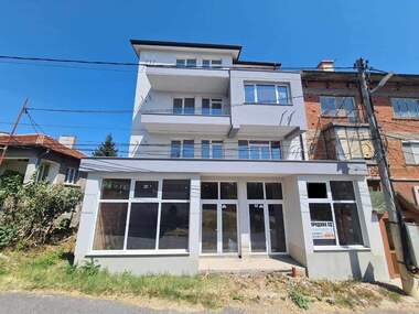 For sale - Apartment in Promishlena zona-Iztok,  Haskovo