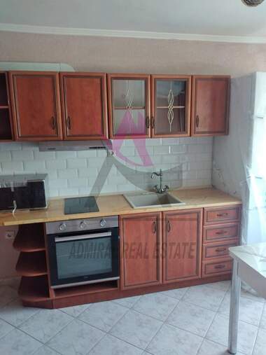 Kira - Apartman olarak Liatno kino Trakia,  Varna