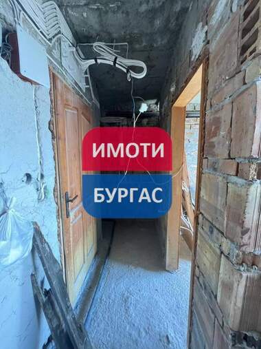 Продажа - Квартира в Възраждане,  Бургас