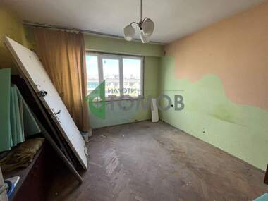 Продажба - Апартамент в Тракия,  Шумен