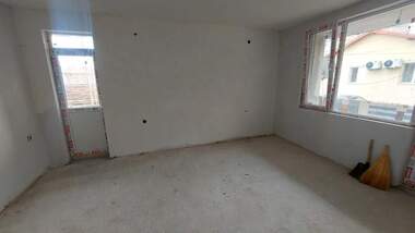 For sale - Apartment in Uchilishtni,  Haskovo