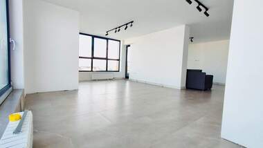 Verkauf - Wohnung in Malinowa Dolina,  Sovia
