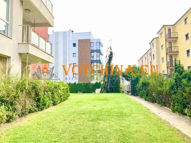 For sale - Apartment in Operata,  Varna
