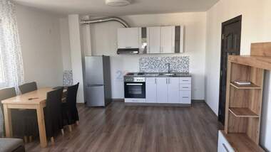 For rent - Apartment in Zona B,  Veliko Tarnovo