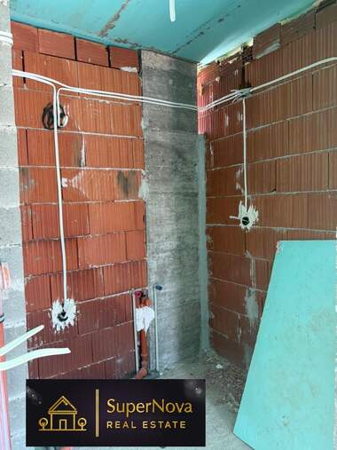 Vânzare - Apartament în Uceiliștini,  Haskovo
