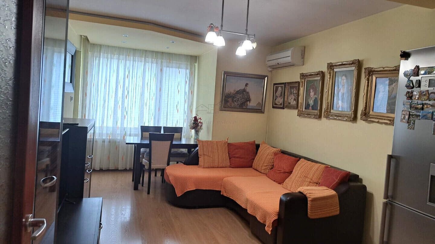 Двустаен Апартамент в Център, Стара Загора – снимка 3