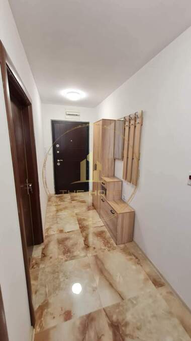 Kira - Apartman olarak Vazrajdane 1,  Varna