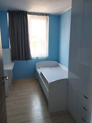 Închiriere - Etaj din casă în Raion Zapaden,  Plovdiv