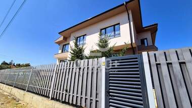 For sale - House in Ihtiman,  Sofia Oblast