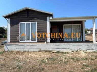 For sale - House in Ezerets,  Dobrich