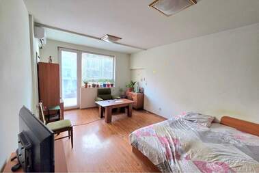 Продажба - Апартамент в Левски,  Варна