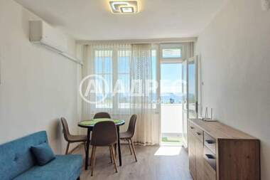 Închiriere - Apartament în k.k. Ceaîka,  Varna