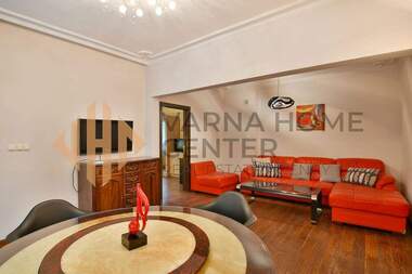 Vânzare - Apartament în Center,  Varna