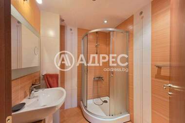 Închiriere - Apartament în Belite brezi,  Sofia