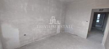 Продажба - Апартамент в Остромила,  Пловдив
