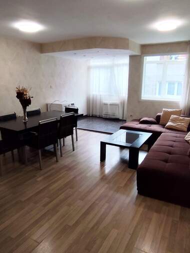 For rent - Apartment in Centralna poshta,  Varna