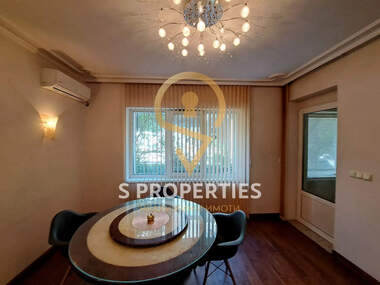 Vânzare - Apartament în Center,  Varna