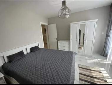 Închiriere - Apartament în Mladejki hălm,  Plovdiv