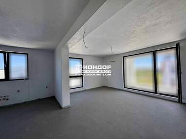 Satış - Apartman olarak Ostromila,  Plovdiv