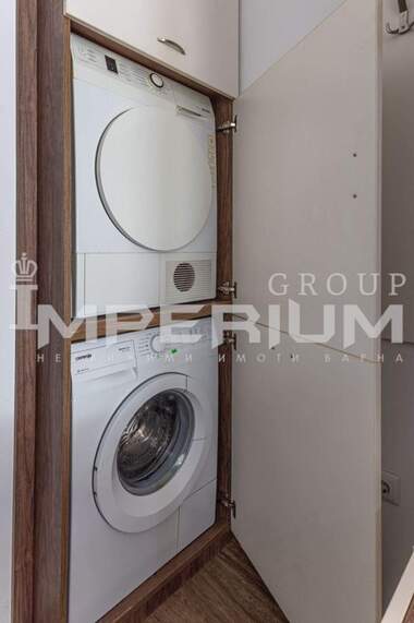 For sale - Apartment in Kolhozen pazar,  Varna