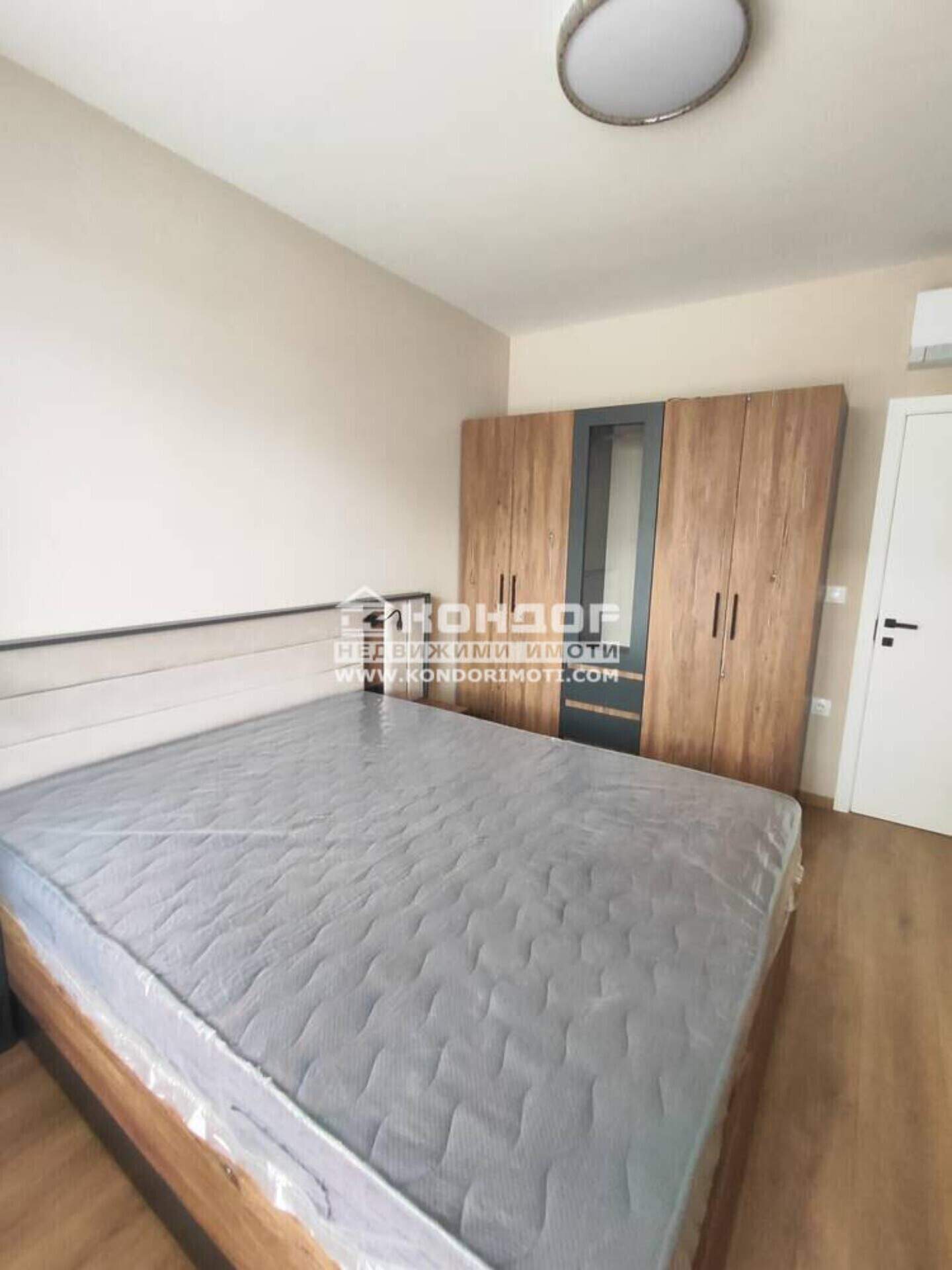 Cu trei camere Apartament în Kărșiaka, Plovdiv – fotografia 5