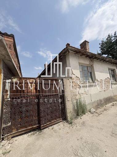 Продажба - Къща в Белозем,  Пловдив