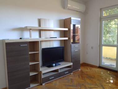 Miete - Wohnung in Zentar,  Weliko Tarnowo