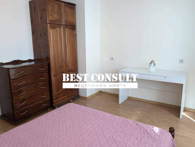 Închiriere - Apartament în Hășove,  Ruse