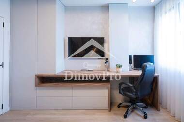 Închiriere - Apartament în Proslav,  Plovdiv