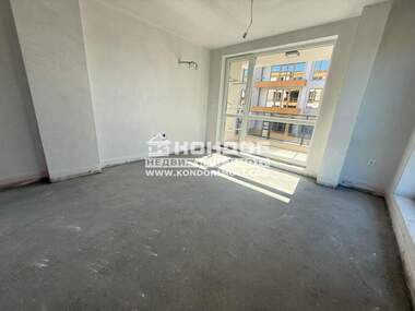 Satış - Apartman olarak Mladejki halm,  Plovdiv