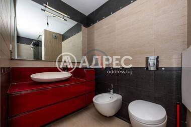 Vânzare - Apartament în Sădiîski,  Plovdiv