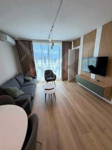 For sale - Apartment in Iujen,  Plovdiv