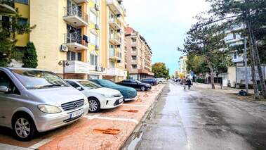 Продажба - Офис в Слънчев Бряг,  Бургас