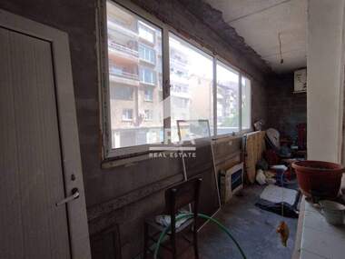 For sale - Apartment in Ovcharski,  Haskovo