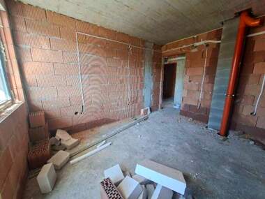 Verkauf - Wohnung in Zentar,  Targowishte