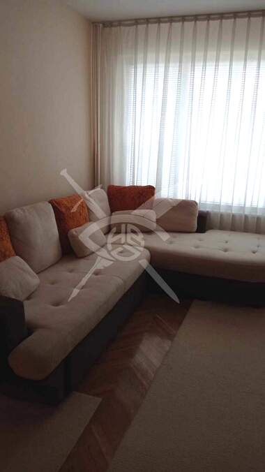 For rent - Apartment in Vazrajdane 1,  Varna