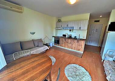 Vânzare - Apartament în Elenite,  Burgas
