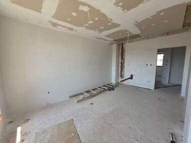 Satış - Apartman olarak Ovçarski,  Haskovo