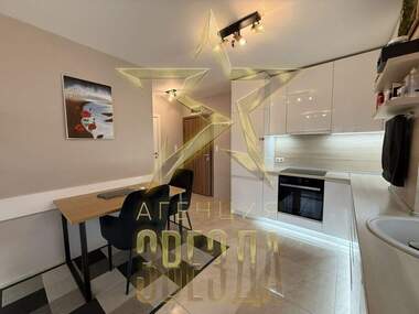 Vânzare - Apartament în Iujen,  Plovdiv