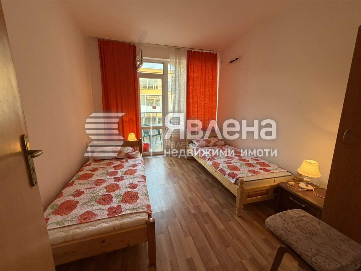 Тристаен Апартамент в Поморие, Бургас – снимка 2