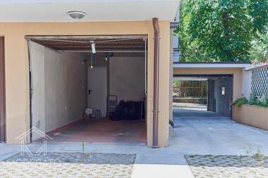 Vânzare - Apartament în Țentăr,  Burgas