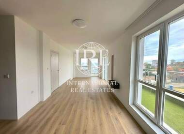 Продажба - Апартамент във Възраждане 3,  Варна