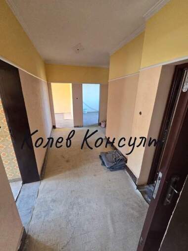 For sale - Floor of a house in Kamenni,  Haskovo