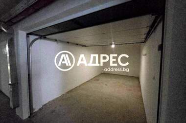 Наем - Паркомясто в Подуяне,  София