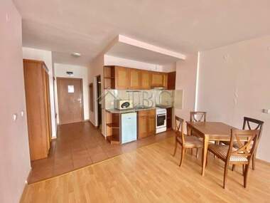 Vânzare - Apartament în Elenite,  Burgas