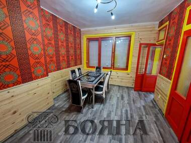 Наем - Апартамент в Център,  Русе