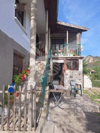 For sale - House in Vrata,  Plovdiv