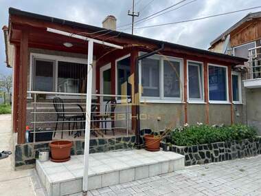 Miete - Haus in Winiza,  Warna