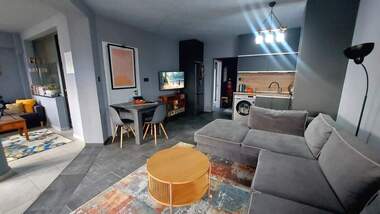 For sale - Apartment in Liuben Karavelov,  Haskovo